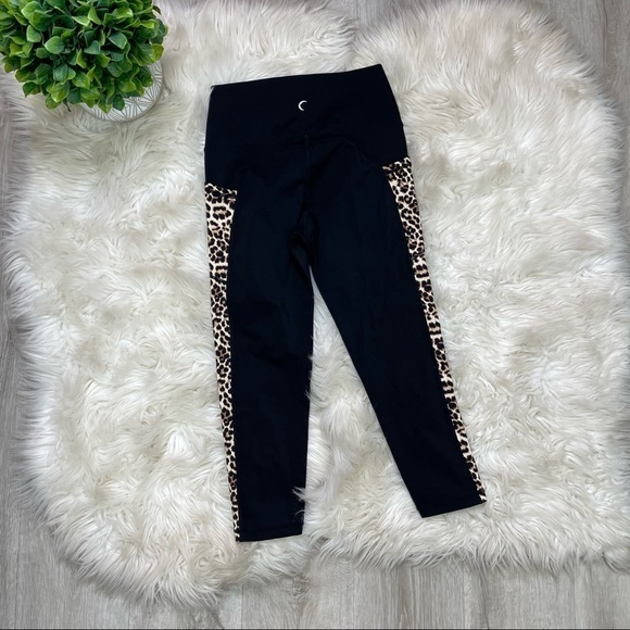 Zyia Active Leopard Print Brilliant Hi-Rise Leggings 6-8 - Picture 4 of 6